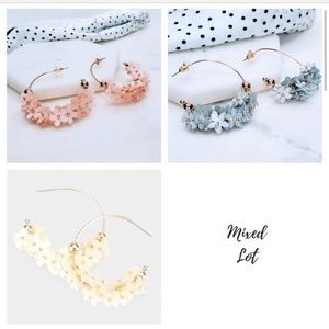 NWT Metal 1/2 hoop Flower Earrings